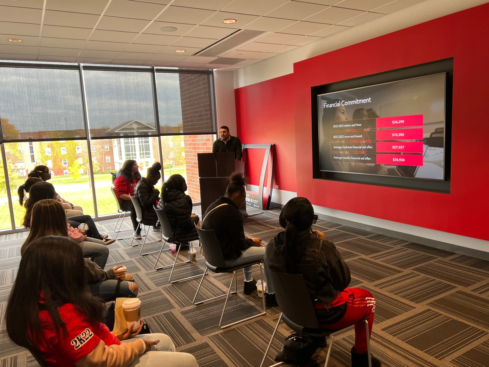 Financial aid session during a college visit